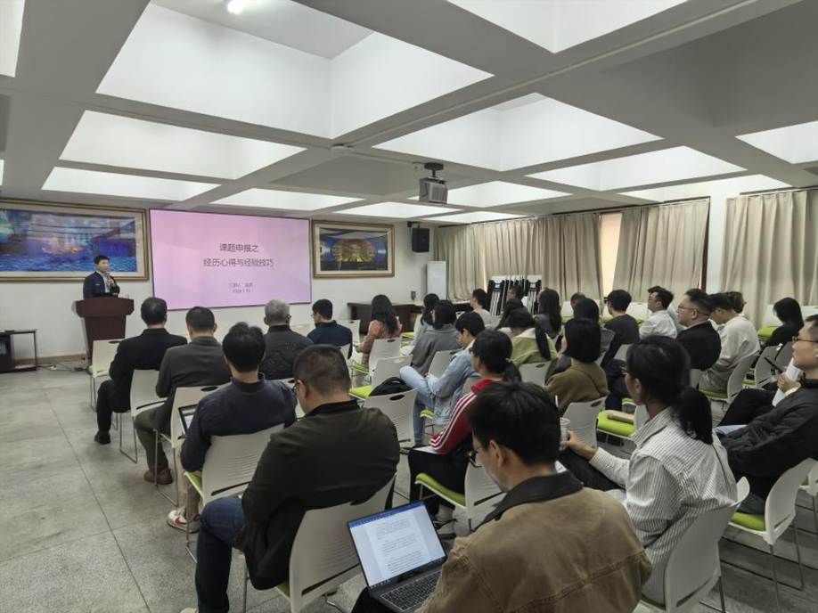 bfba7934a9986ba16b9bb1b73f55a2b4